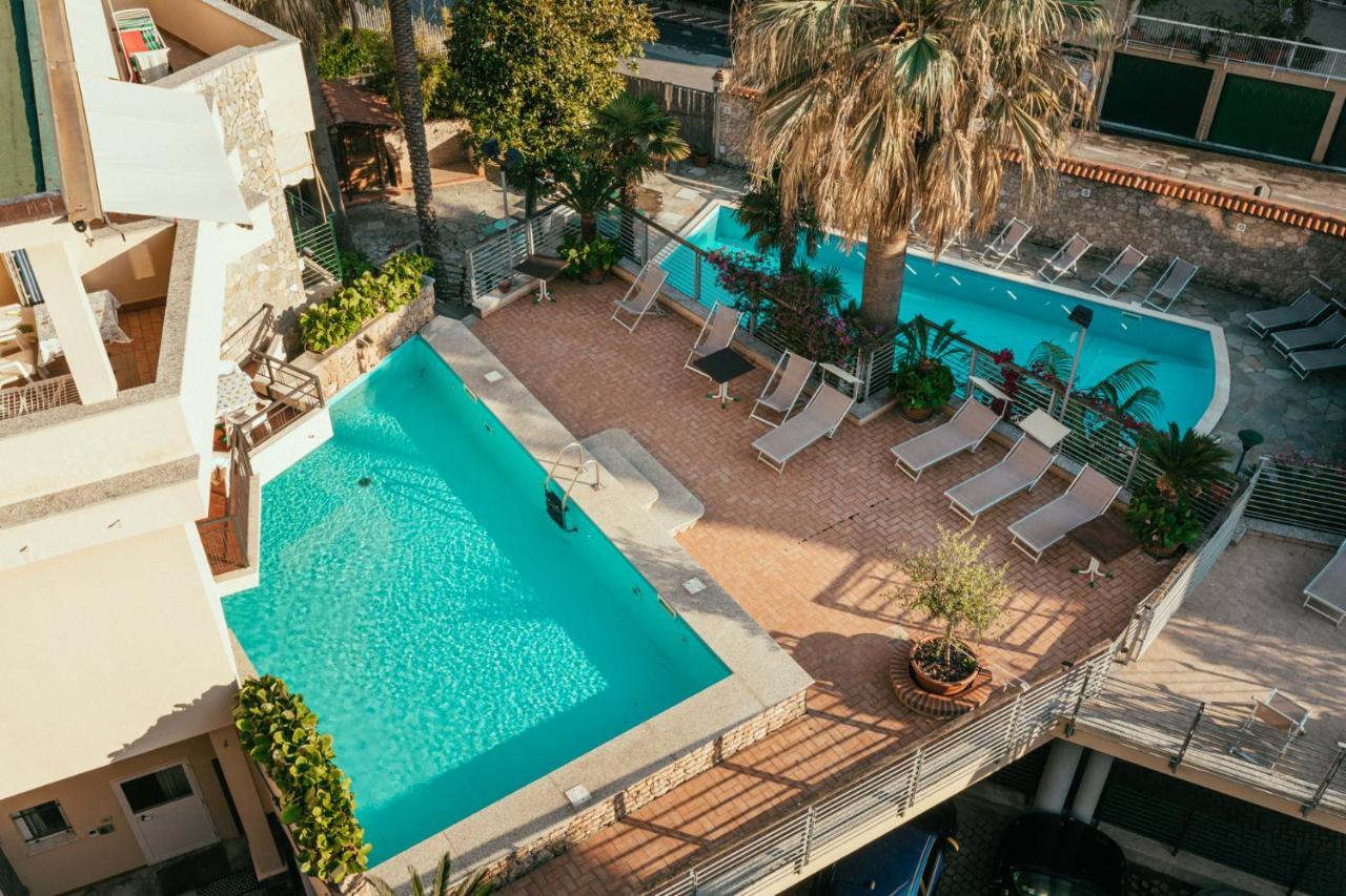Hotel Residence La Palma Finale Ligure Εξωτερικό φωτογραφία