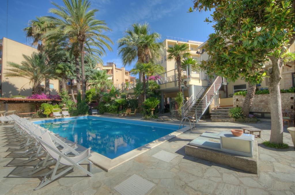 Hotel Residence La Palma Finale Ligure Εξωτερικό φωτογραφία