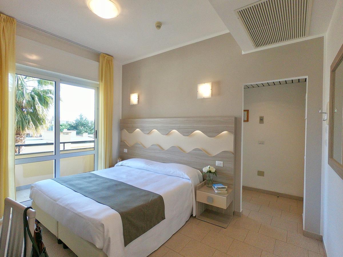 Hotel Residence La Palma Finale Ligure Εξωτερικό φωτογραφία